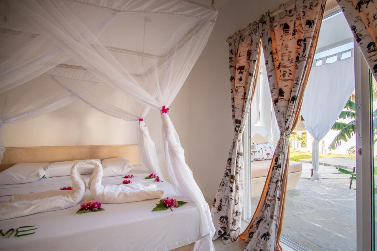 Swami - Maisha Resort Watamu Esterno foto